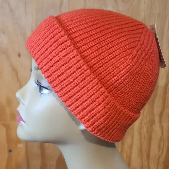 NWT Lululemon Athletica Beanie Women's S/M Deep Coral Wool Gorpcore Cozycore - Picture 4 of 8